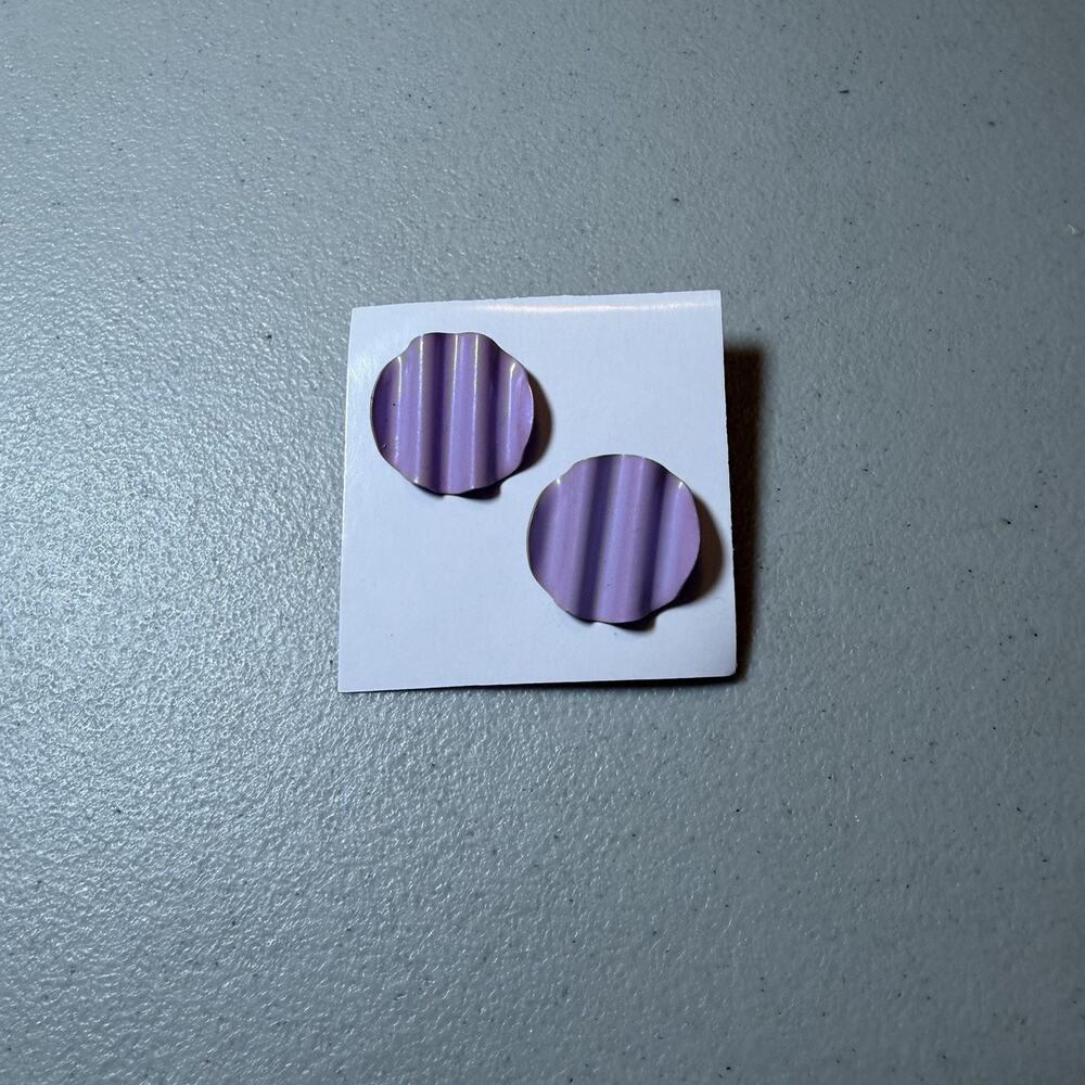 Vintage Purple Scalloped Metal Stud Earrings Textured Fluted Design